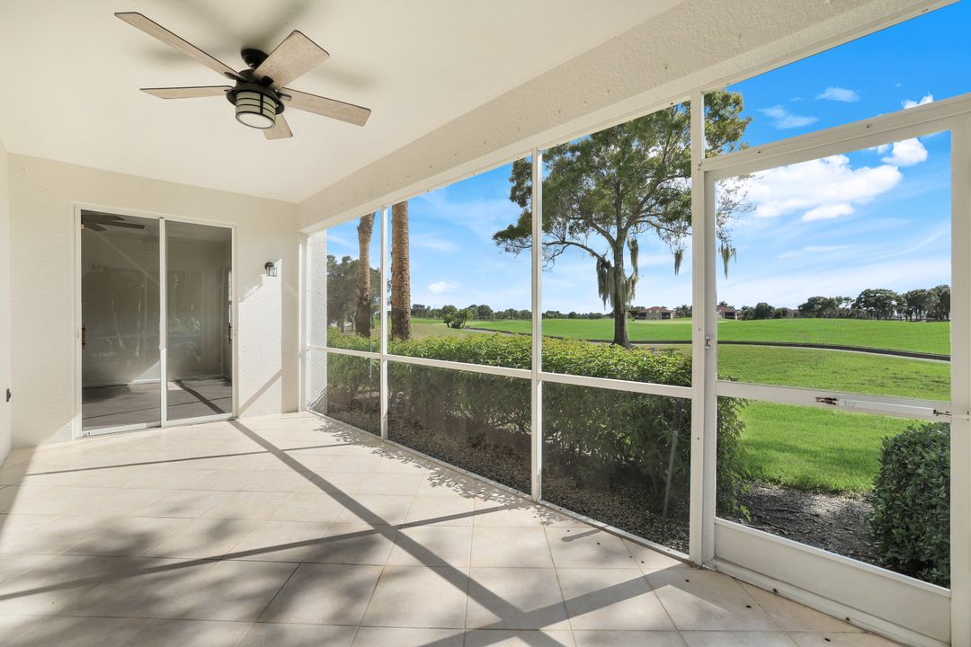 6875 Ascot Dr #102, Naples, FL 34113