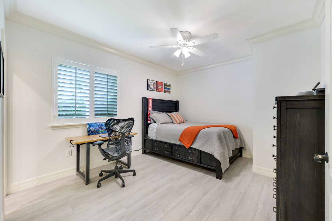3960 Deep Passage Way, Naples, FL 34109