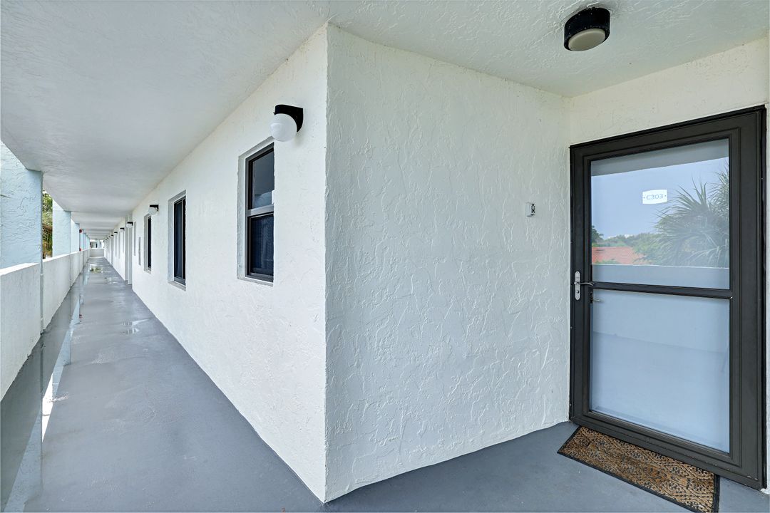 1085 Bald Eagle Dr #C303, Marco Island, FL 34145