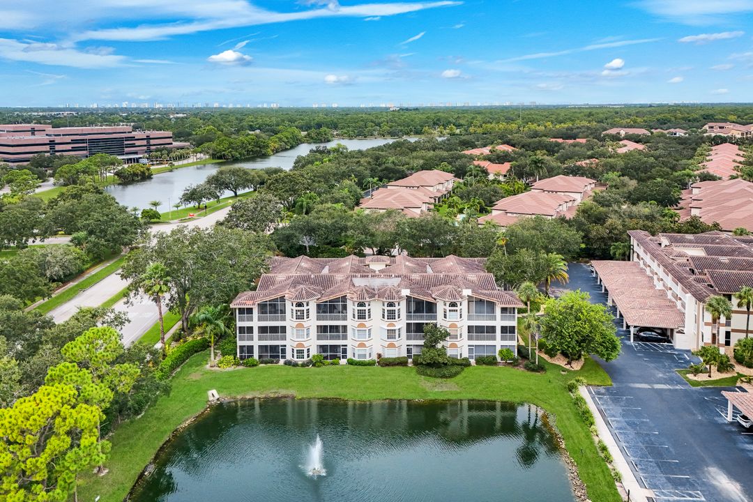 6030 Chardonnay Ln #204, Naples, FL 34119