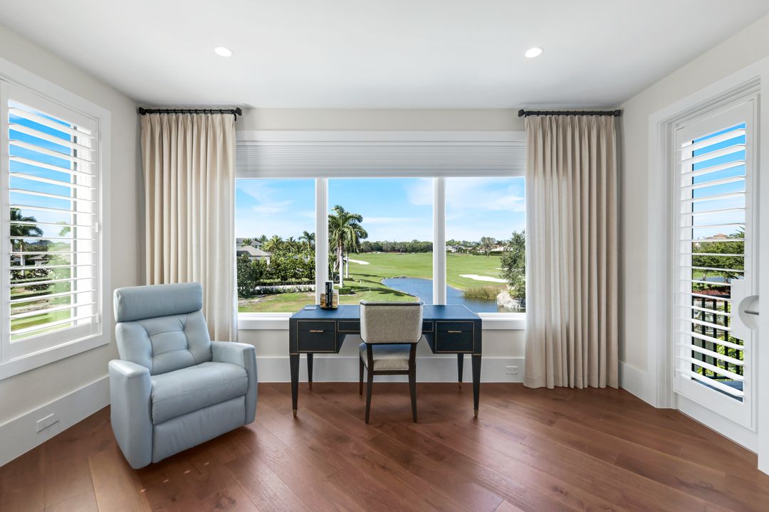 16647 Isola Bella Ln, Naples, FL 34110