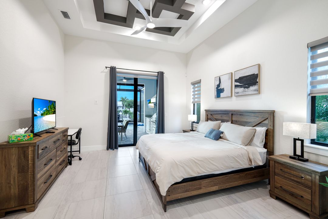 5130 Atlantic Ct, Cape Coral, FL 33904