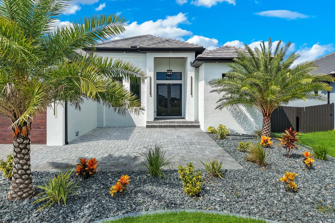 342 SW 31st Ave, Cape Coral, FL 33991