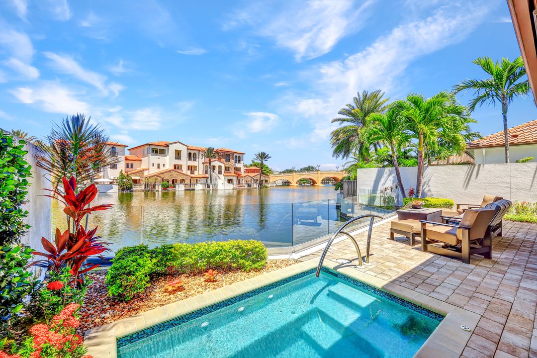 16504 Talis Park Dr, Naples, FL 34110