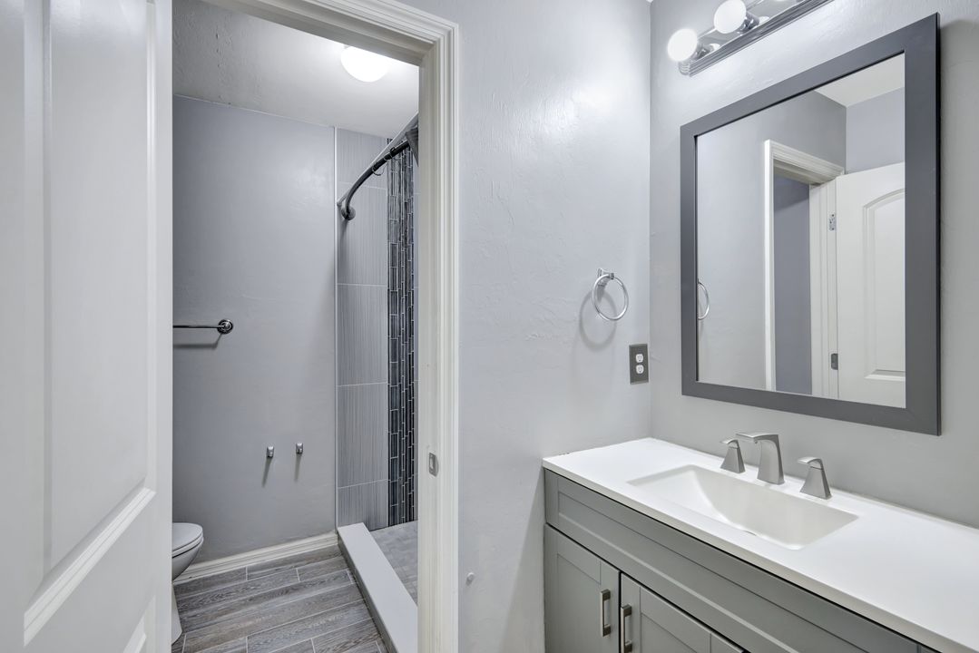10337 Canal Brook Ln, Lehigh Acres, FL 33936