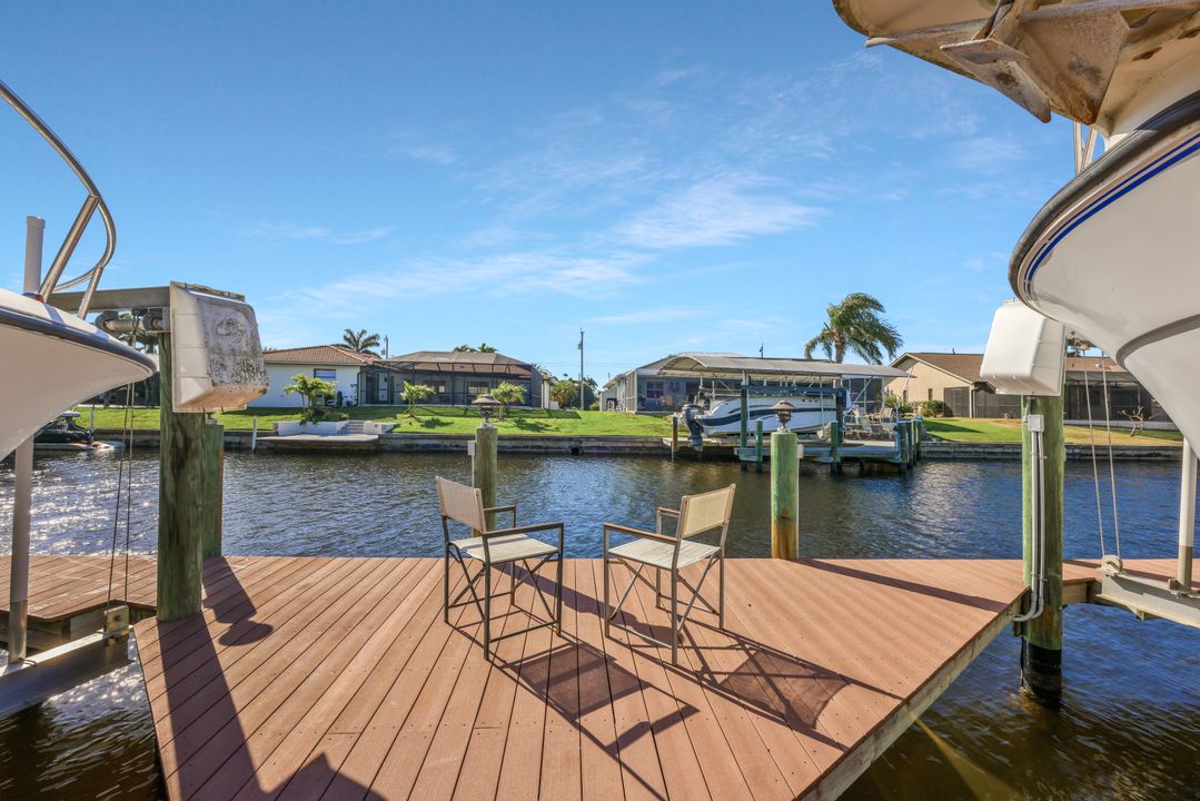 5320 SW 11th Pl, Cape Coral, FL 33914