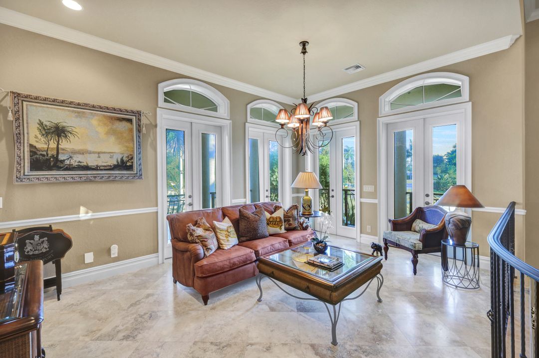 4806 Regal Dr, Bonita Springs, FL 34134