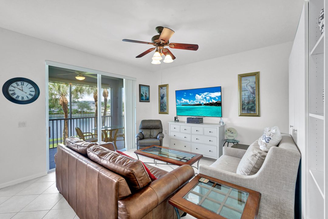 16615 Lake Cir Dr #427, Fort Myers, FL 33908