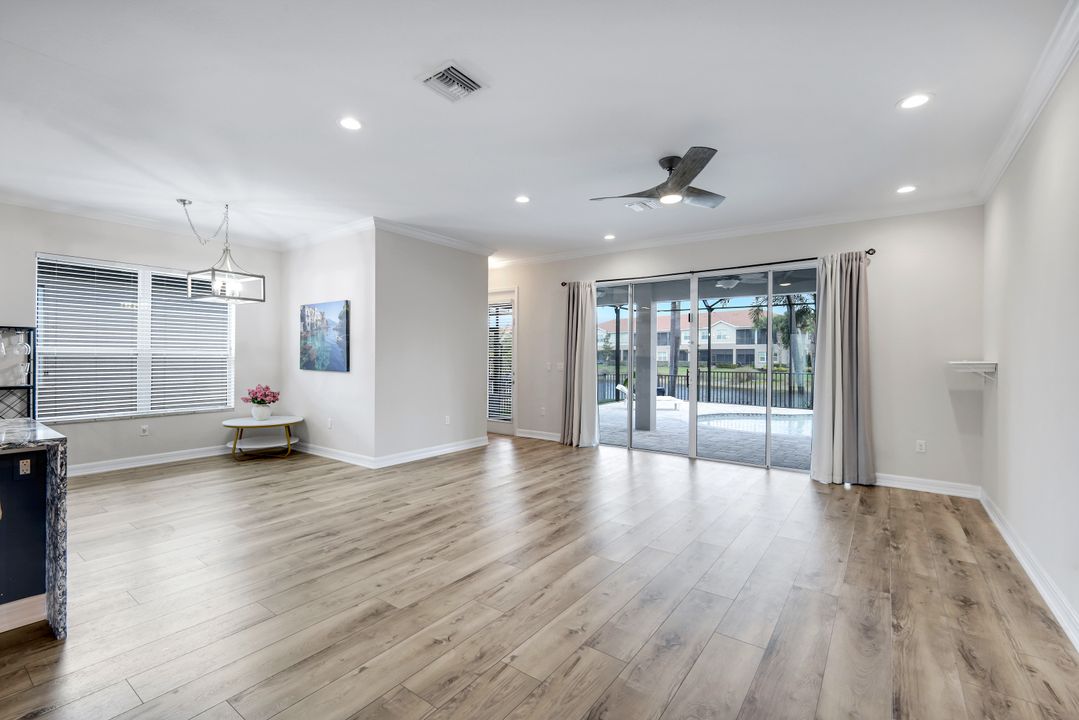 6619 Marbella Dr, Naples, FL 34105