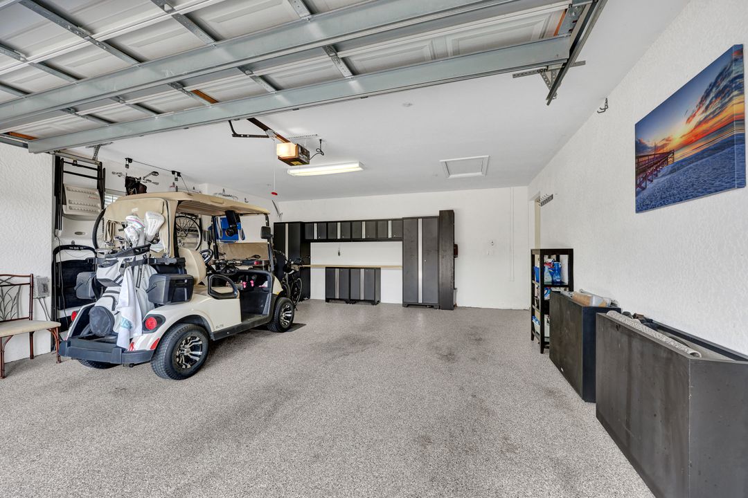 8723 Coastline Ct #202, Naples, FL 34120