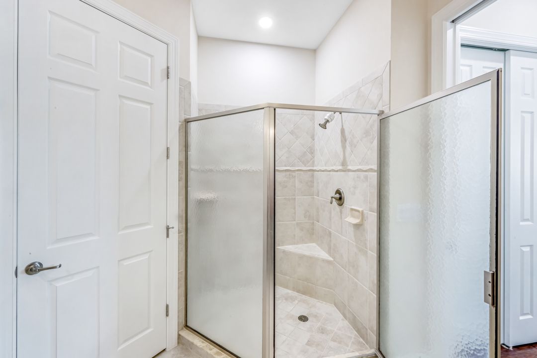 9537 Ironstone Terrace #201, Naples, FL 34120