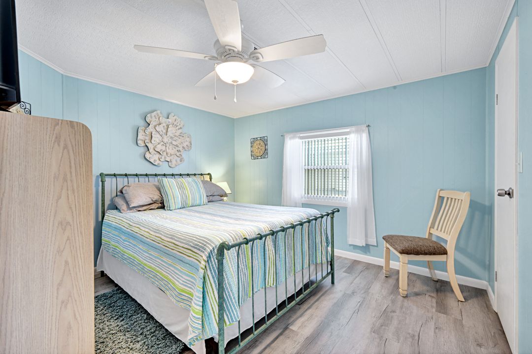 2971 Bounty Ln, Saint James City, FL 33956