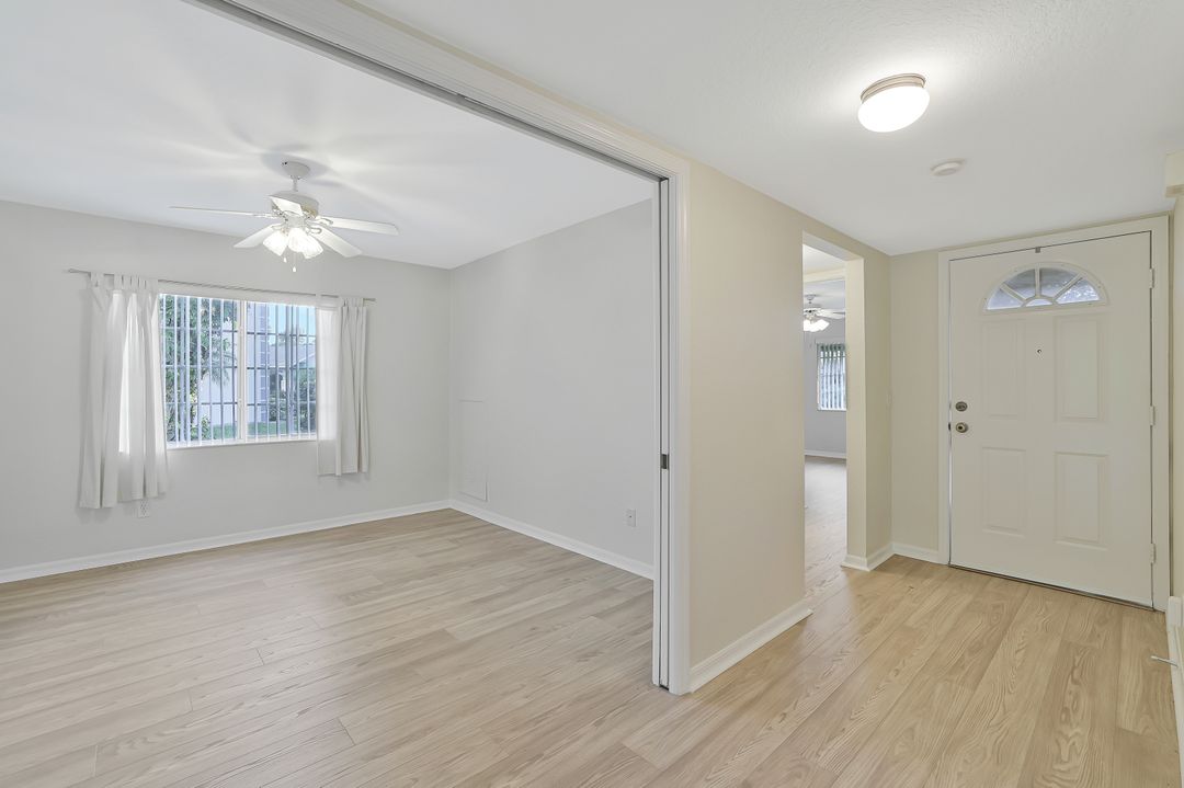 292 Belina Dr #1, Naples, FL 34104