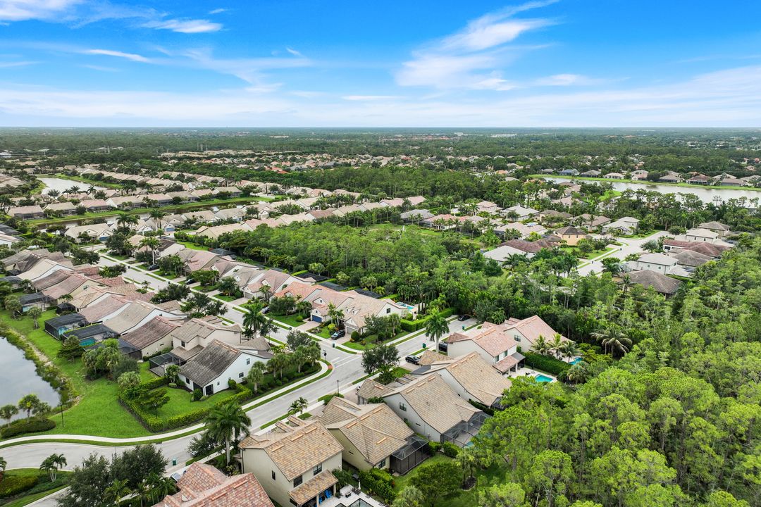 16367 Halberry Ln, Naples, FL 34110