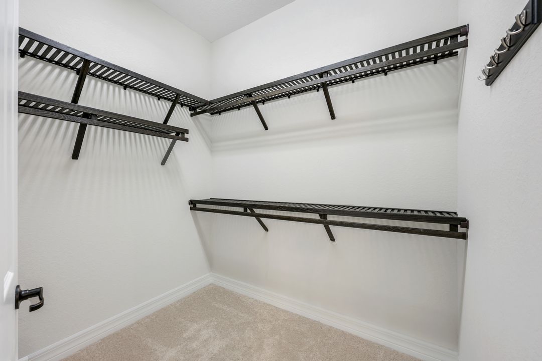 28087 Kerry Ct, Bonita Springs, FL 34135