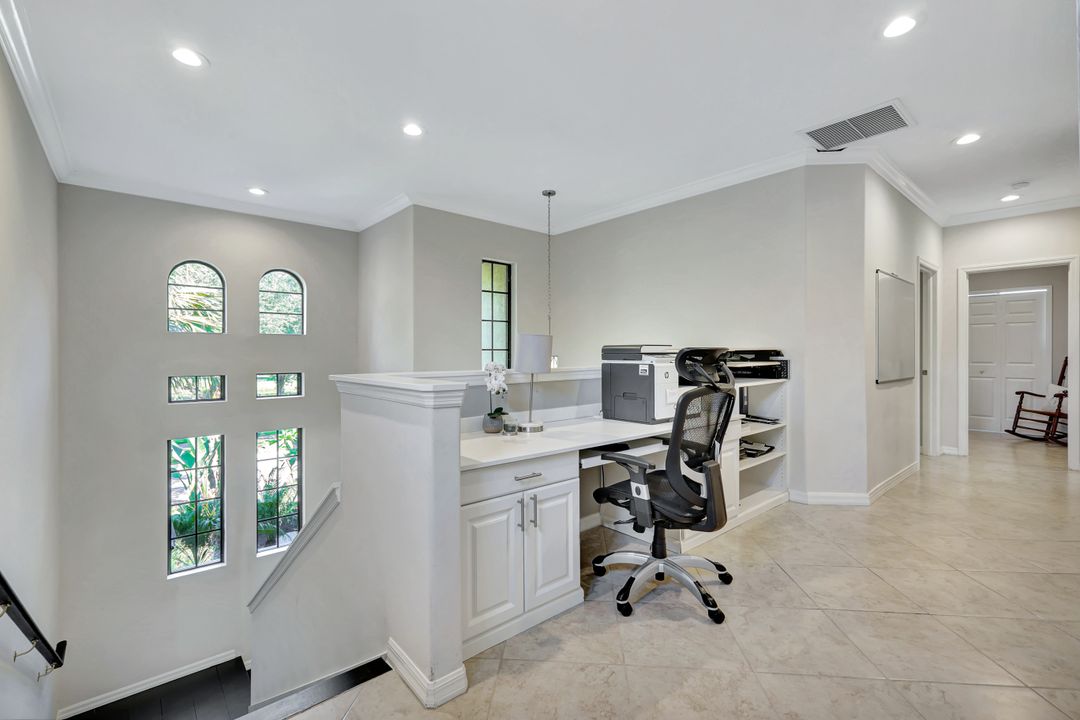 12693 Kentwood Ave, Fort Myers, FL 33913
