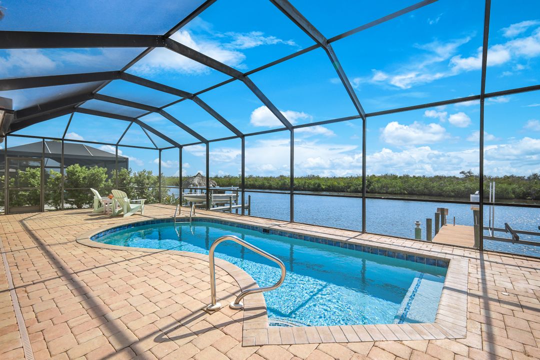 1128 NW 43rd Ave, Cape Coral, FL 33993