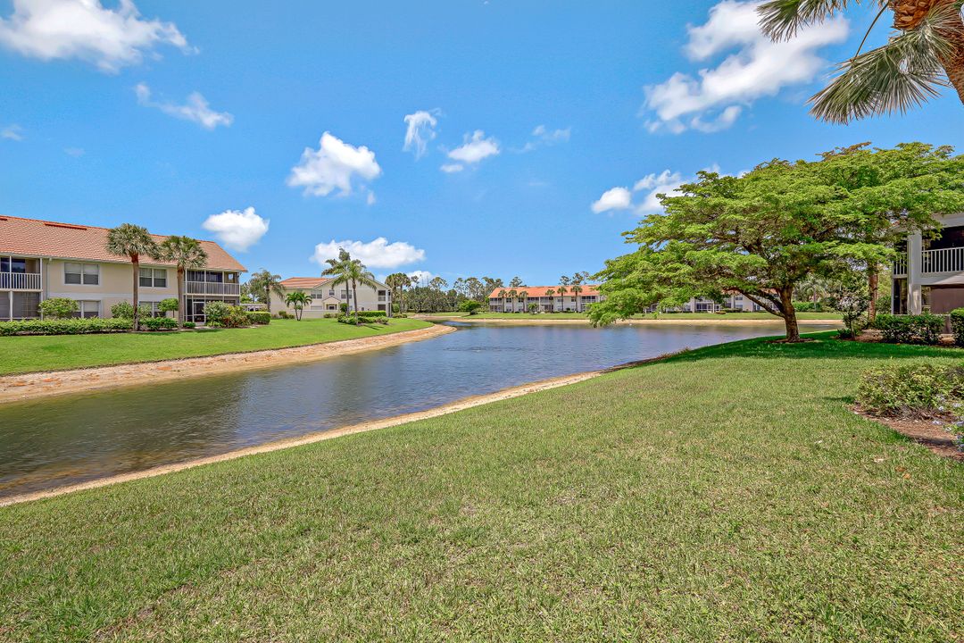 5035 Cedar Springs Dr #103, Naples, FL 34110