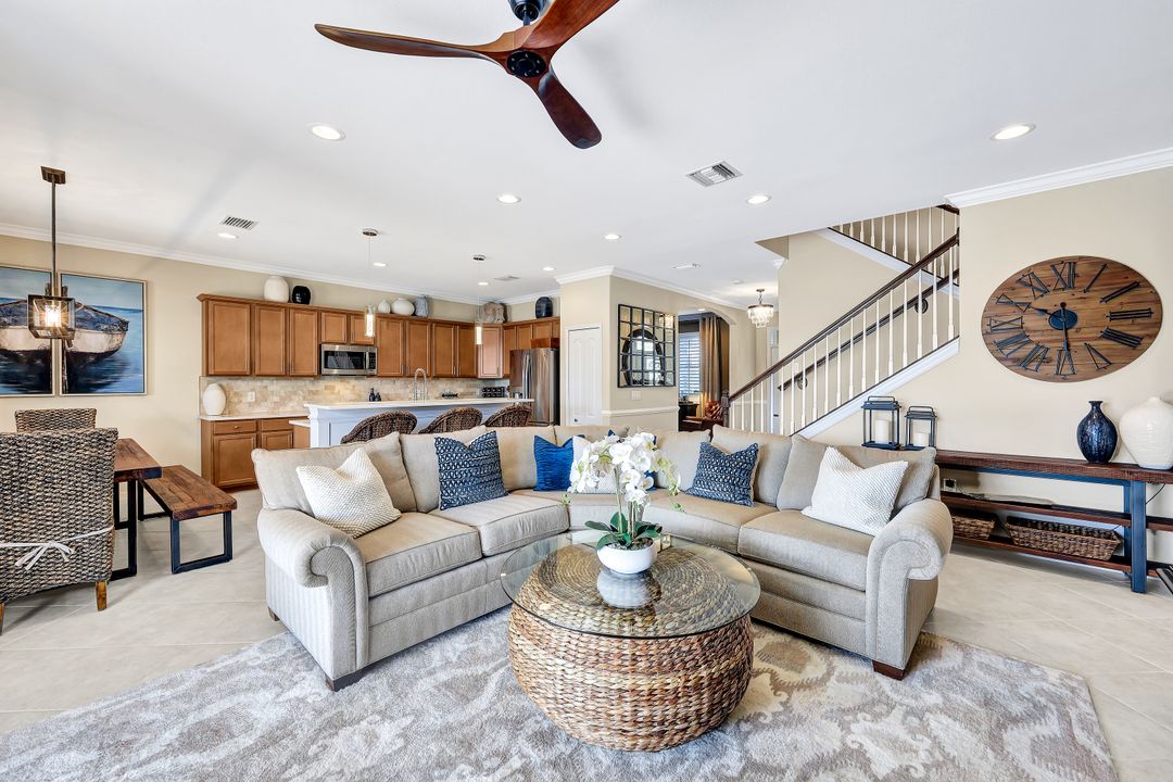 14554 Lanier Ct, Naples, FL 34114