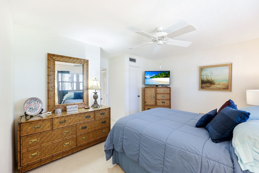 860 Panama Ct #105, Marco Island, FL 34145