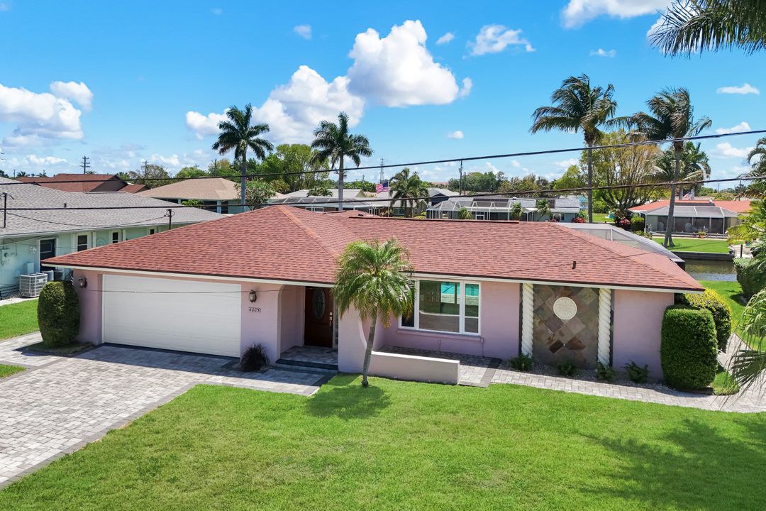 4005 SE 1st Ave, Cape Coral, FL 33904