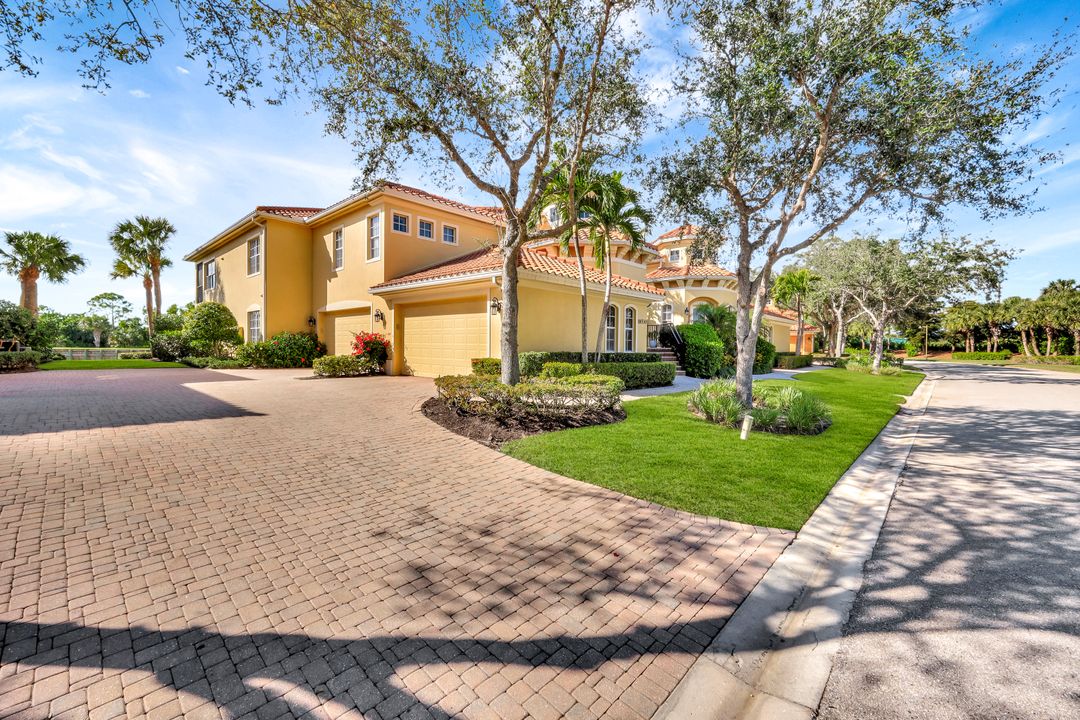 18530 Sandalwood Pointe, Fort Myers, FL 33908