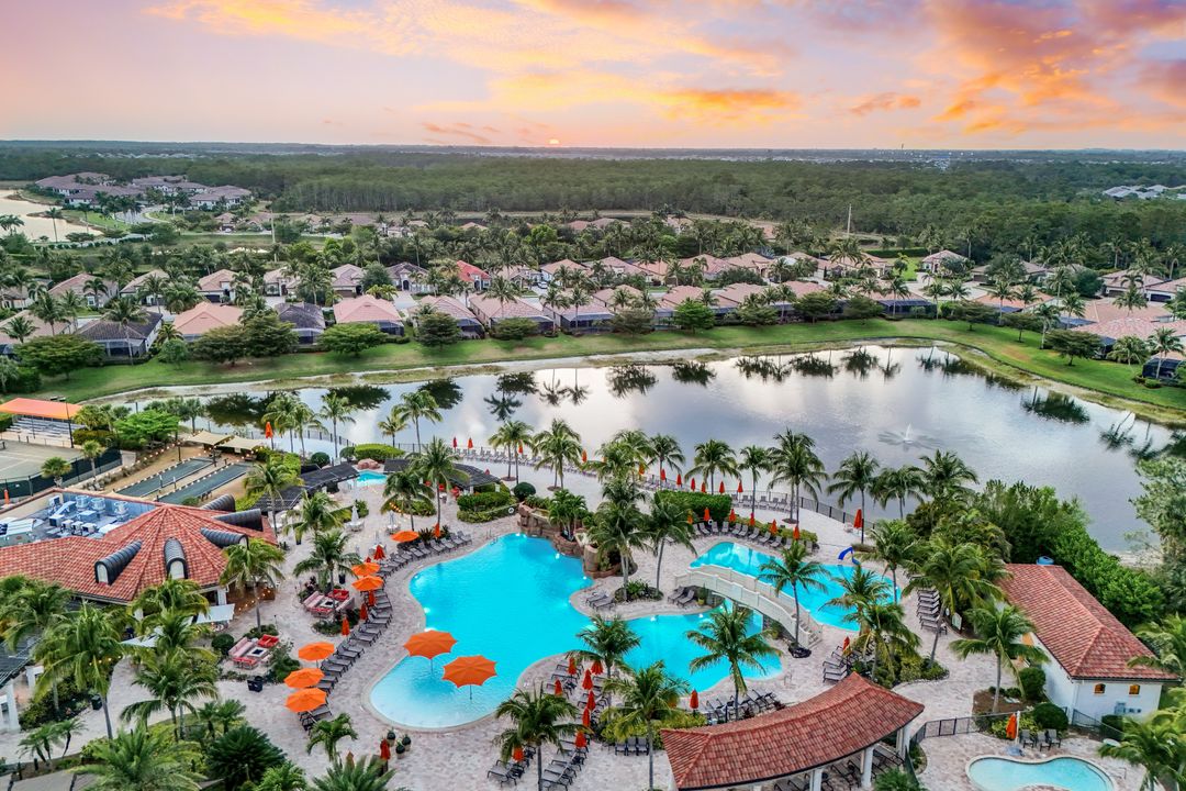 9590 Trevi Ct #5323, Naples, FL 34113