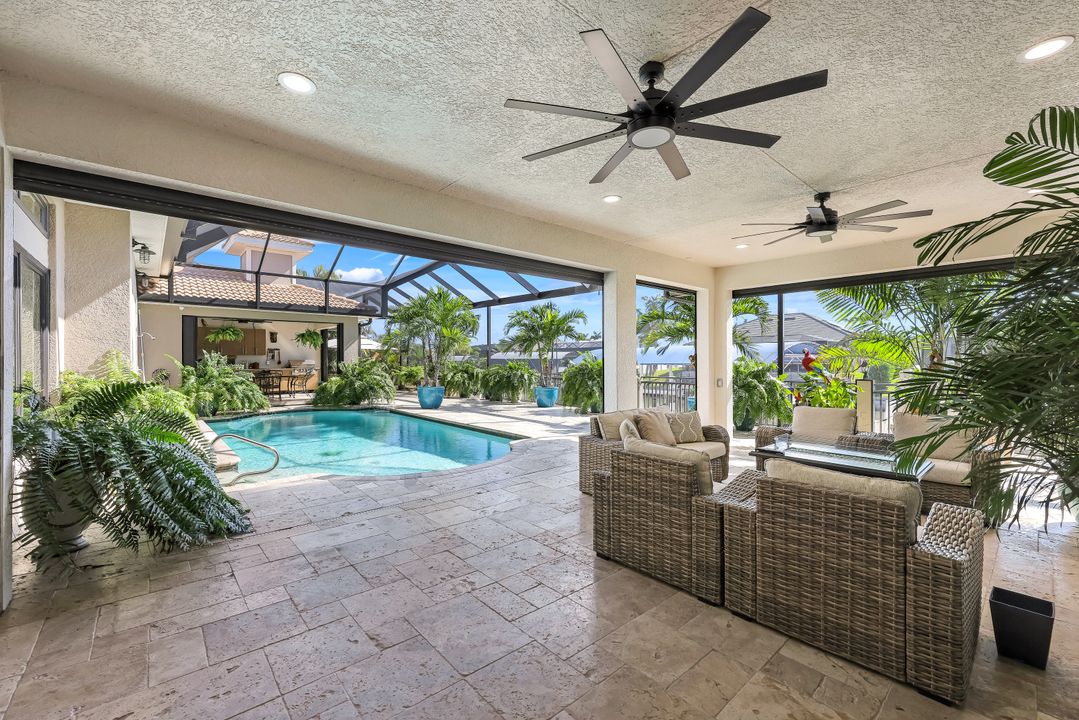 4025 SW 11th Ave, Cape Coral, FL 33914