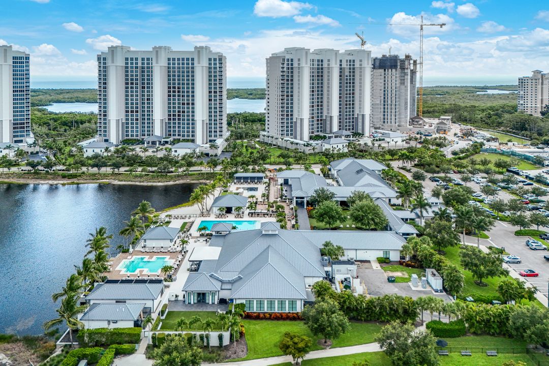 13915 Old Coast Rd, Naples, FL 34110