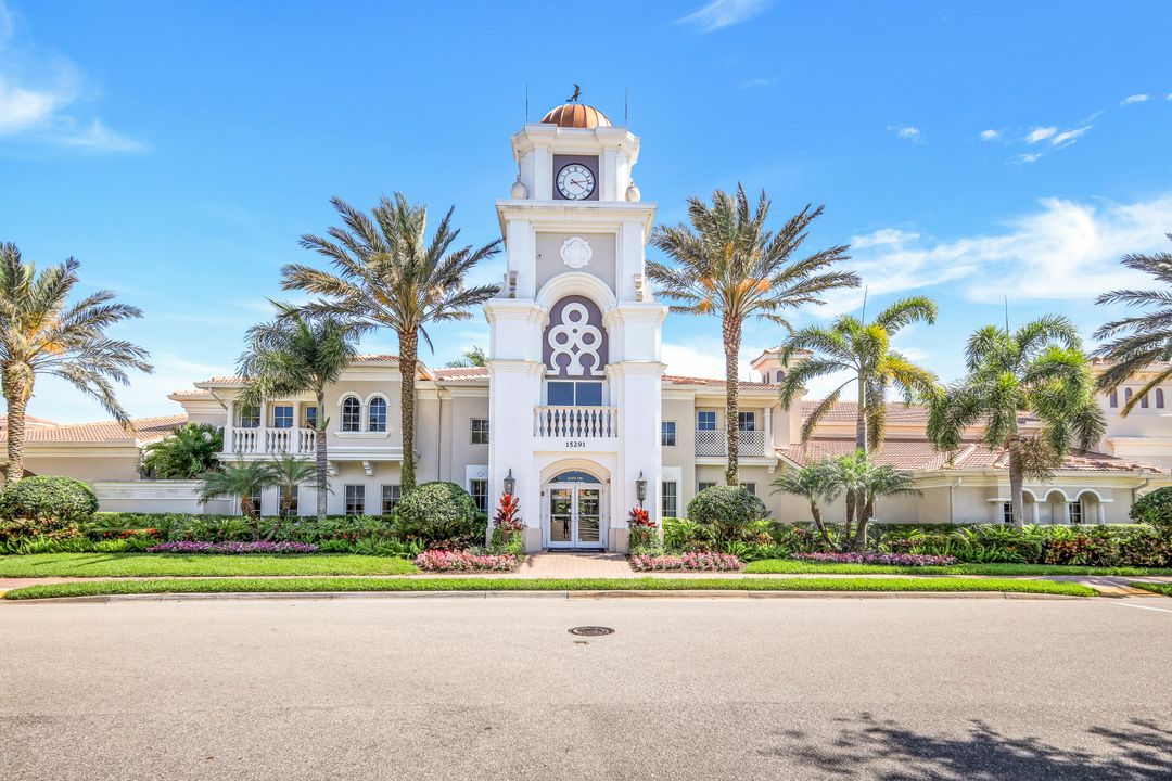 28076 Quiet Water Way, Bonita Springs, FL 34135