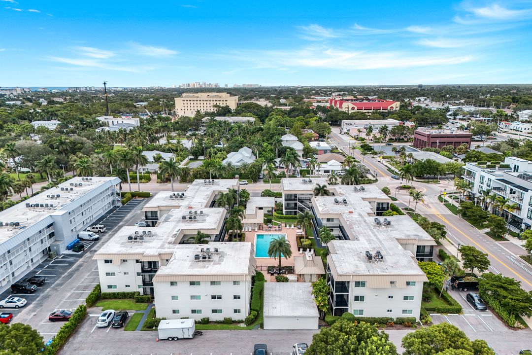 766 Central Ave #313, Naples, FL 34102