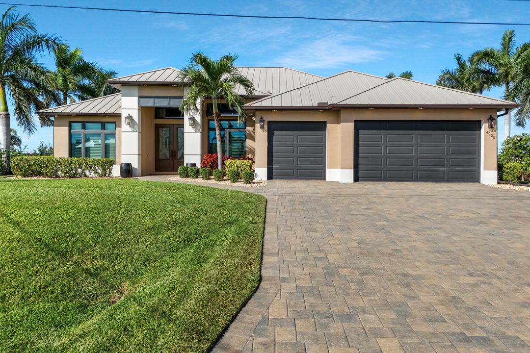 4223 NW 13th St, Cape Coral, FL 33993
