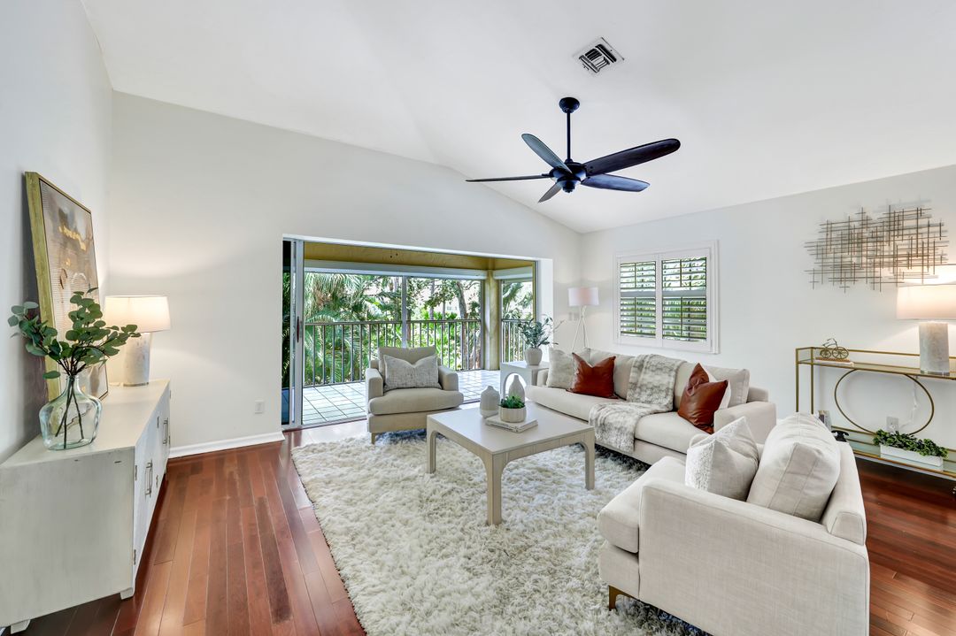 2811 Aintree Ln  #E204, Naples, FL 34112