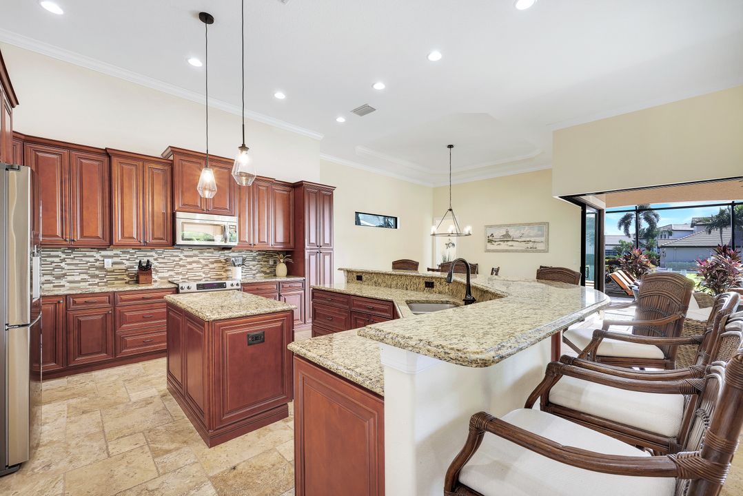 5858 Harbour Preserve Cir, Cape Coral, FL 33914