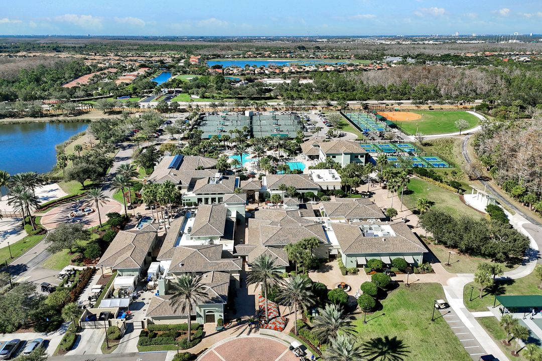 11502 Giulia Dr, Fort Myers, FL 33913