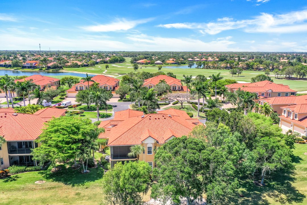 8637 Champions Point #901, Naples, FL 34113