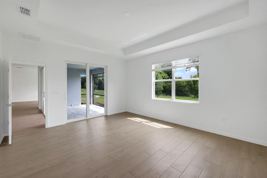 5180 Sugarwood Drive, Naples, FL 34112