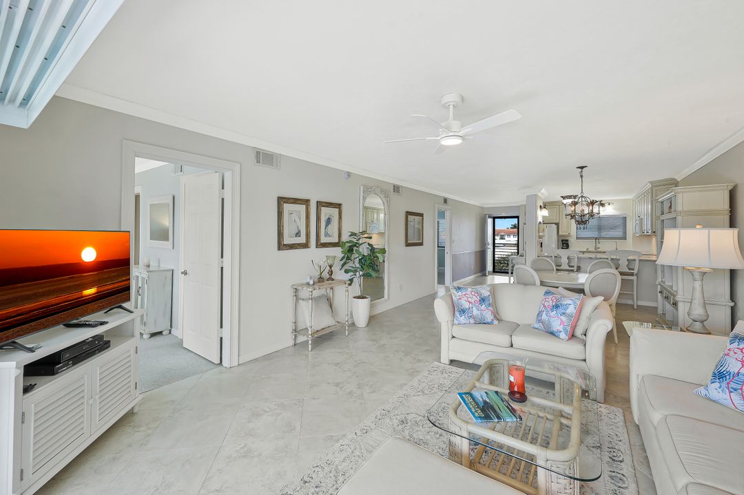 226 3rd St #206, Bonita Springs, FL 34134