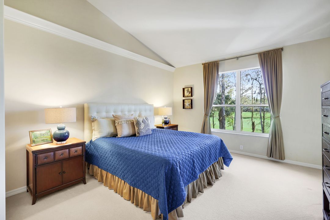 8490 Danbury Blvd #205, Naples, FL 34120