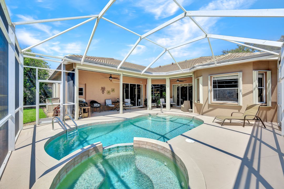 25740 Creekbend Dr, Bonita Springs, FL 34135