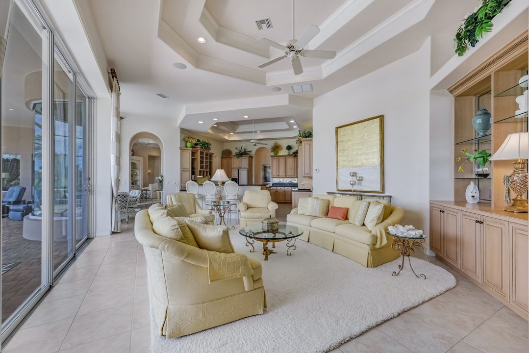2988 St Barnabas Ct, Naples, FL 34105