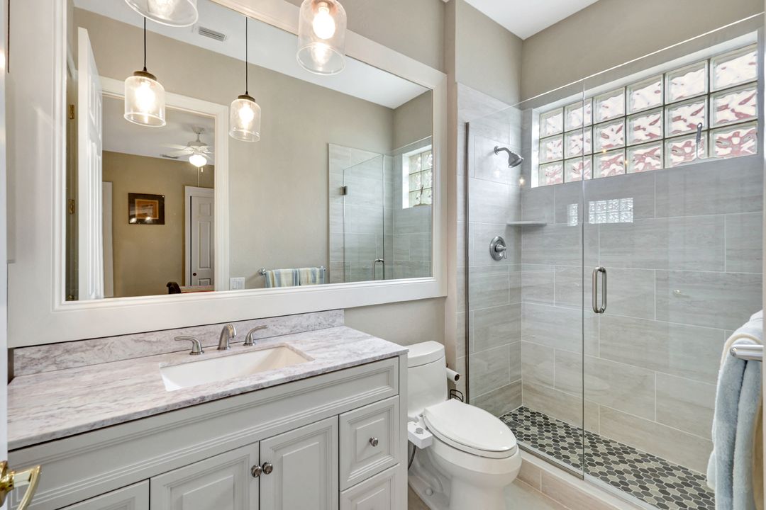 1282 Via Portofino, Naples, FL 34108