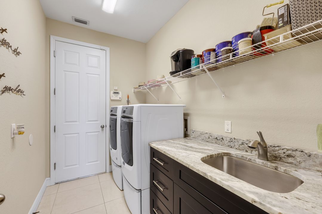 2627 SW 17th Pl, Cape Coral, FL 33914