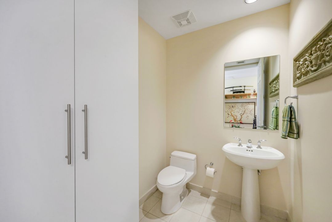 2631 NE 14th Ave #200, Wilton Manors, FL 33334