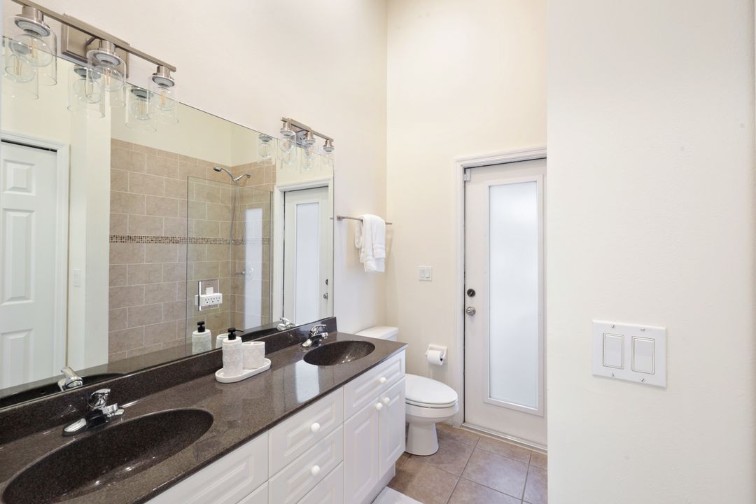 1426 SE 32nd St, Cape Coral, FL 33904