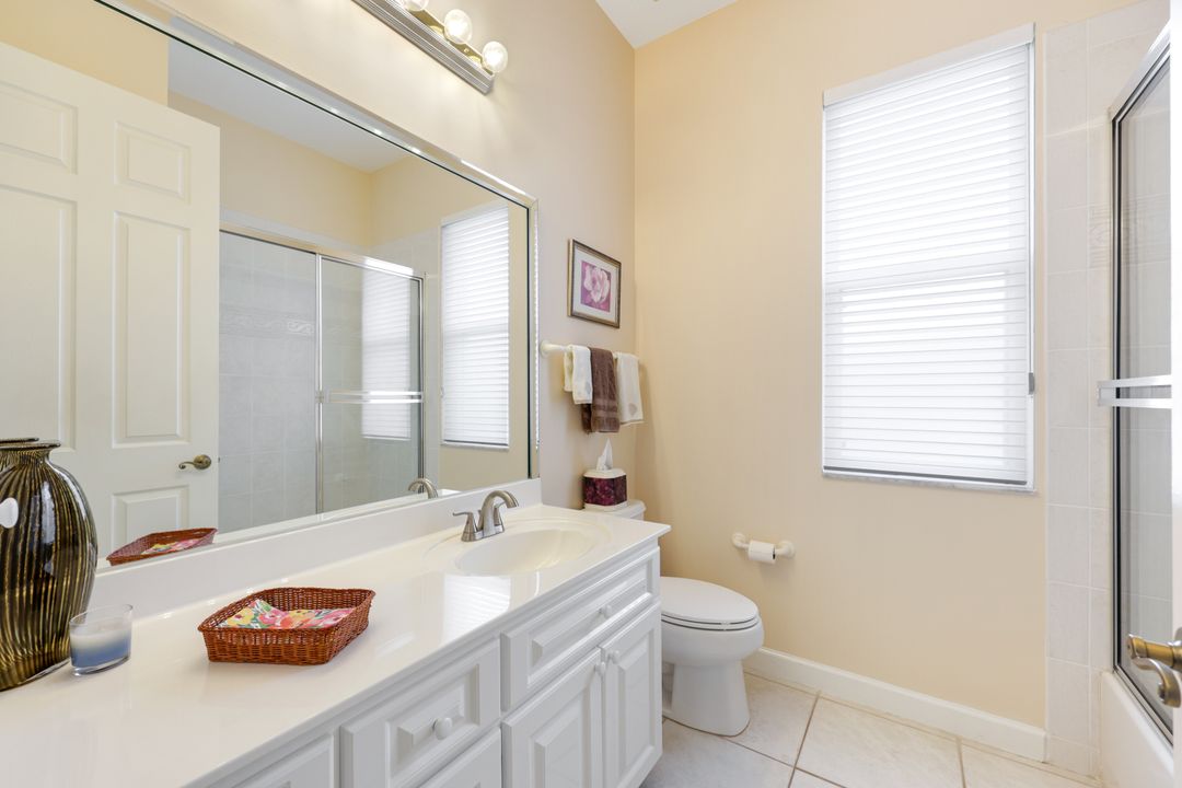 2079 Imperial Cir, Naples, FL 34110