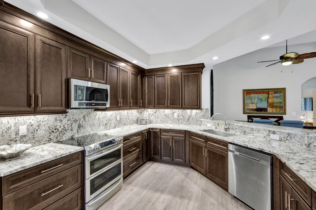 7056 Pelican Bay Blvd #201, Naples, FL 34108