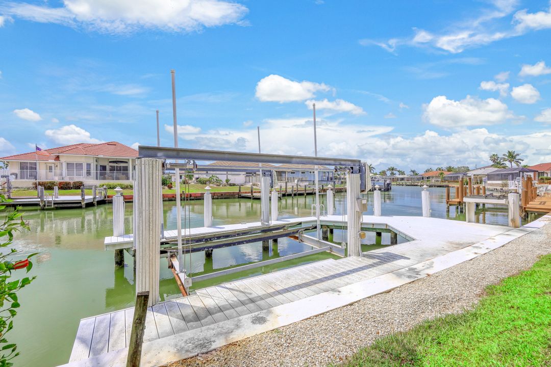 912 N Barfield Dr, Marco Island, FL 34145