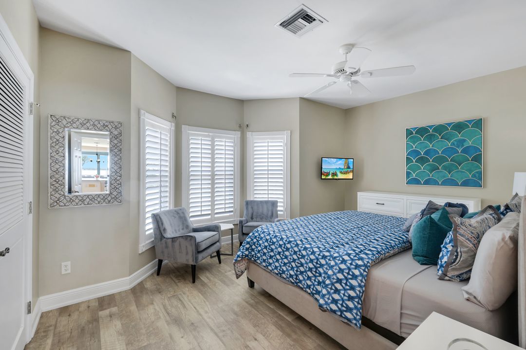 21500-21504 Indian Bayou Dr, Fort Myers Beach, FL 33931