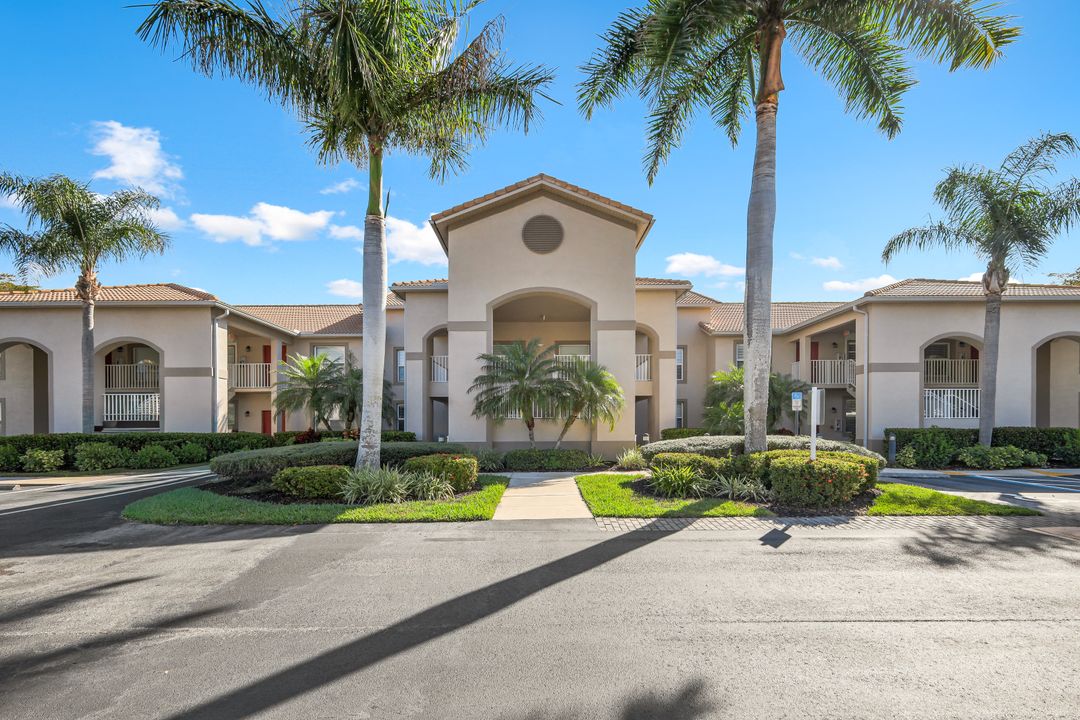 20021 Barletta Ln #2215, Estero, FL 33928